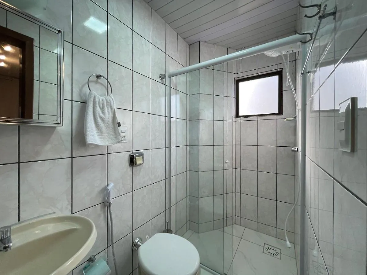 Confortavel Apartamento No Centro Em Balneario Camboriu Sc