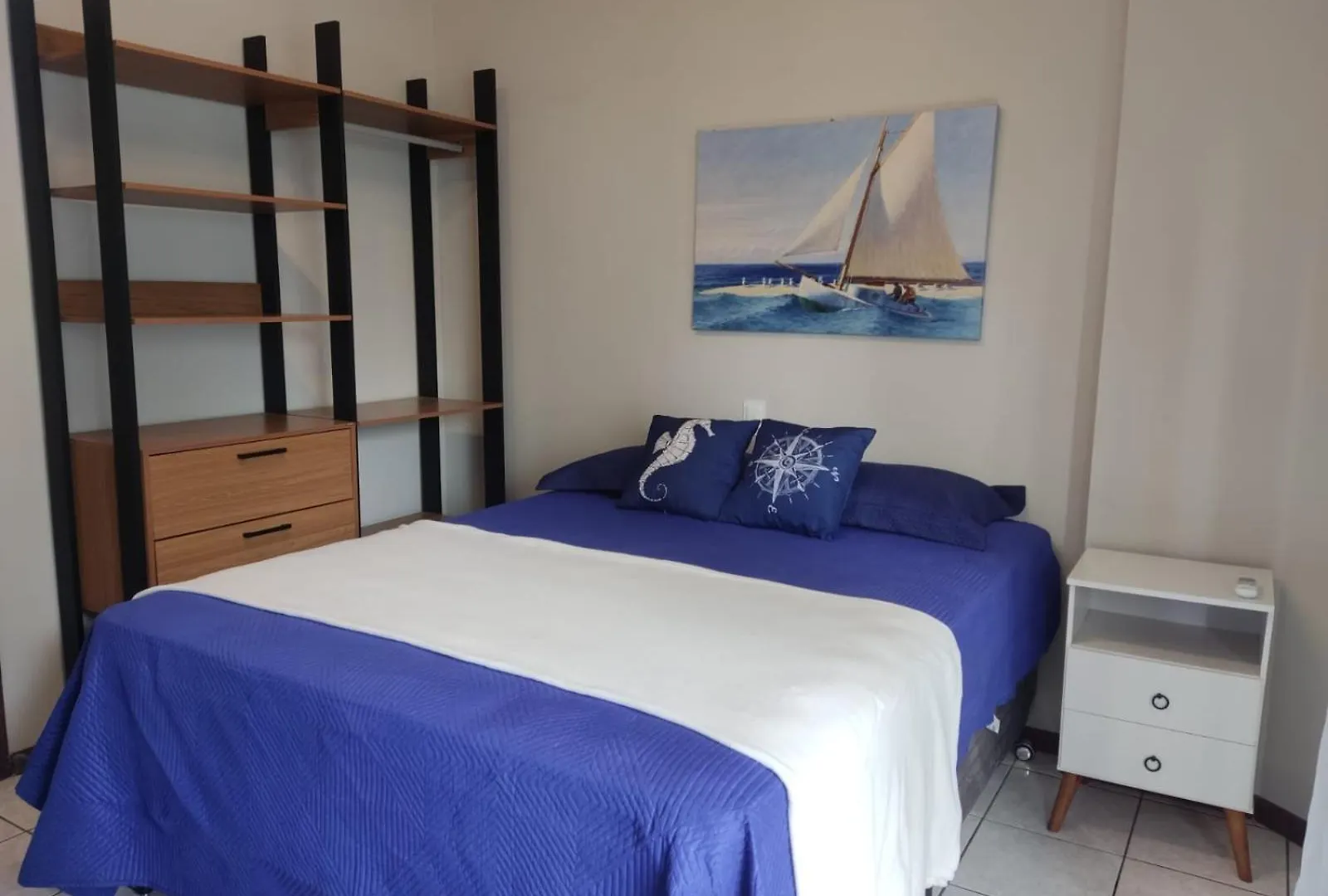 Confortavel Apartamento No Centro Em Balneario Camboriu Sc